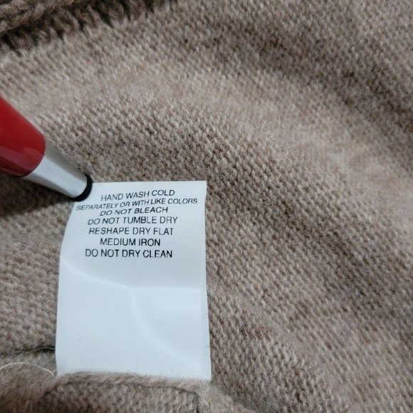 Chiaramente Made In Italy Beige Throw Over Knit Sweater with Buckle Small - Picture 8 of 10